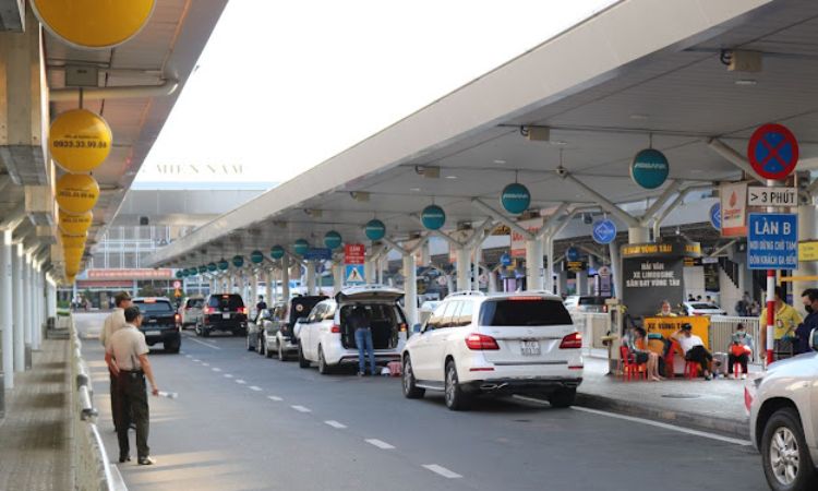 cua khau thomo 1 Finlogistics https://www.finlogistics.vn