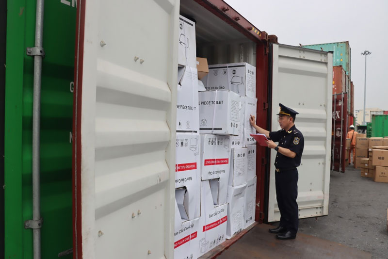 Kiểm hóa là gì? Quy trình thực tế và lưu ý để thông quan 4 kiem hoa la gi 4 Finlogistics https://www.finlogistics.vn