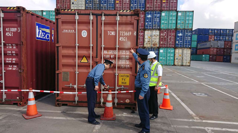 Kiểm hóa container là gì? Quy trình kiểm hóa và nghiệp vụ hải quan 1 kiem hoa container khi thong quan hai quan Finlogistics https://www.finlogistics.vn