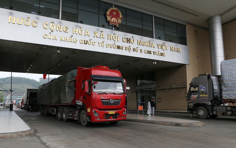 nhap khau hang Trung Quoc 2 Finlogistics https://www.finlogistics.vn