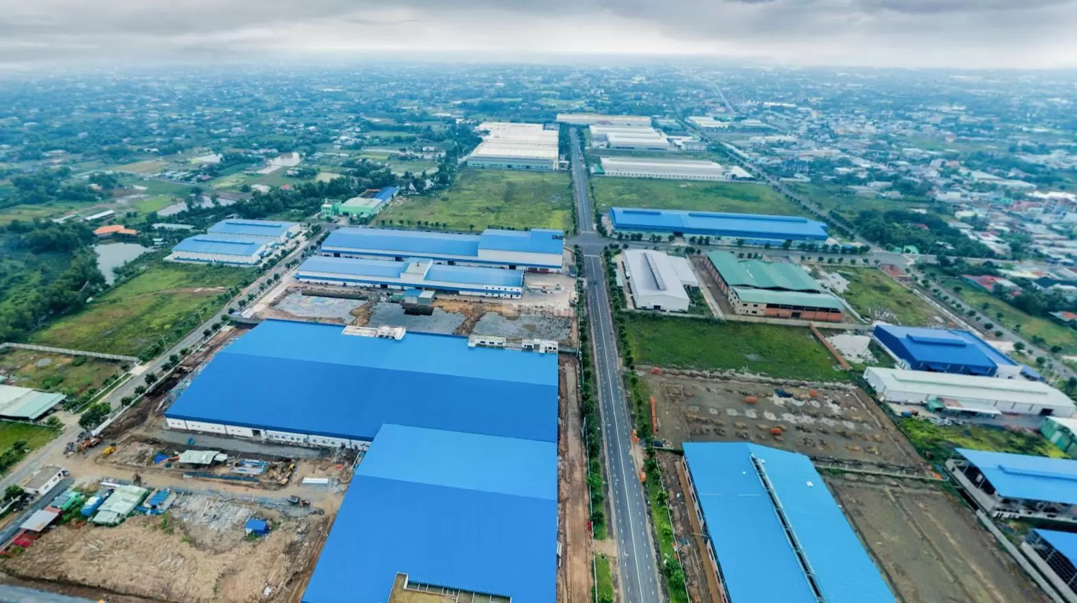 Giải pháp Logistics tại khu công nghiệp Cầu Tràm 3 z3693603134483 224fc78dd0beeef39e25e2895c63c554 Finlogistics https://www.finlogistics.vn