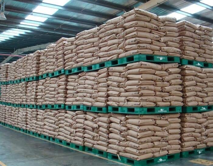 thu tuc nhap khau hat nhua ve viet nam 1 Finlogistics https://www.finlogistics.vn