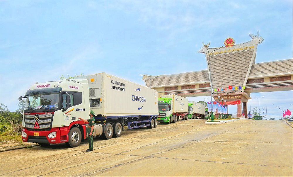 b04d7 thaco 2 Finlogistics https://www.finlogistics.vn