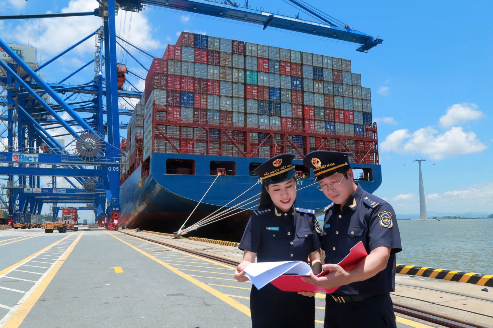 thongquan Finlogistics https://www.finlogistics.vn