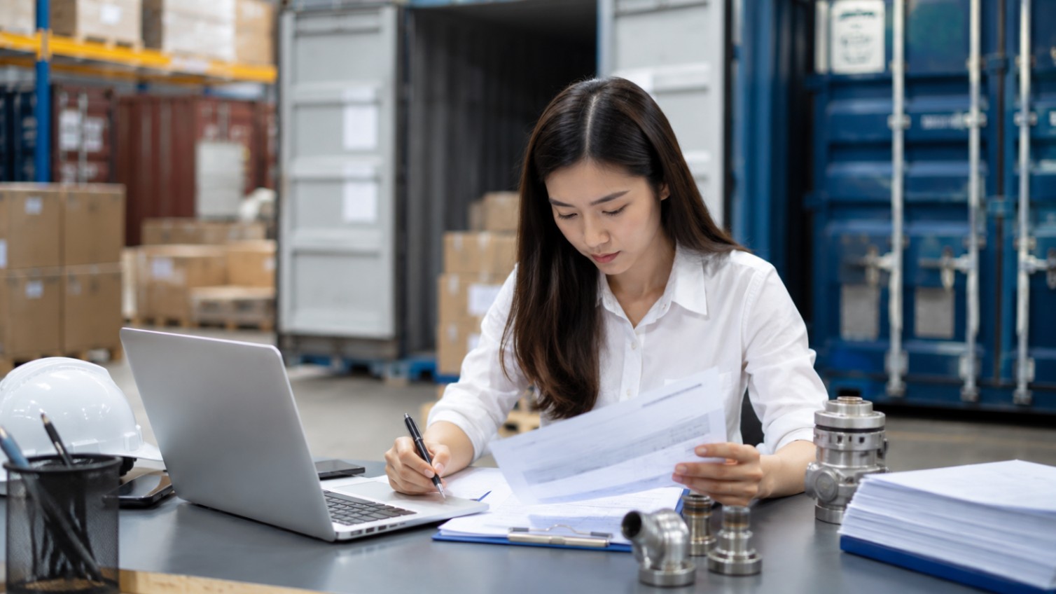 Chứng nhận hợp quy hàng nhập khẩu cần biết 1 Chứng nhận hợp quy hàng nhập khẩu là gì?